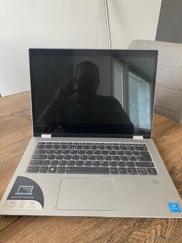 Lenovo Yoga 520 - 6