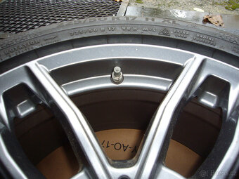 ZIMNÍ ALU KOLA MERCEDES 17" 7,5" et-42,stř.-66,6, - 6
