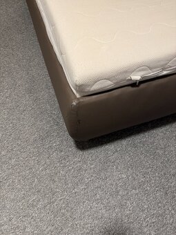 postel s úložným prostorem - 6