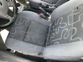 Mazda Premacy 2,0Di 74kW 2003 RF, díly - jezdí - 6