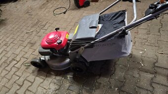 Zahradni sekačka Honda hrd535 - 6