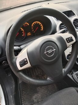 Opel Corsa - 6