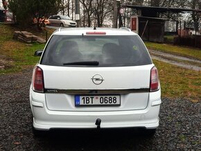 Prodám Opel Astra H Kombi 1.6 16v  85 kW sport.  Lpg - 6