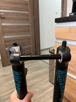 Vidlice Rock Shox 35 Gold - 6
