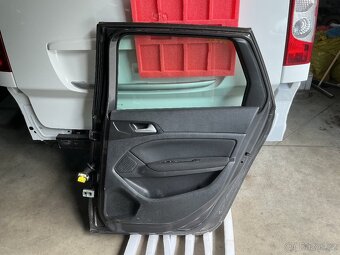 Peugeot 308 SW - prodej dveří. Model 2017 - 6