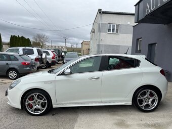 Alfa Romeo Giulietta 1.6 JTDm Šport = 196531km, 2011 = - 6