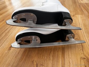 Dámské lední brusle Acra vel.42 - 6