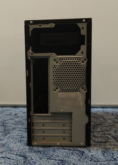 Počítačová skříň, Cooler Master Elite 342 - 6