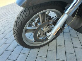 Aprilia Scarabeo 500 - 6