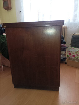 Elektrický šicí stroj Minerva - 6