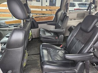 Chrysler Grand Voyager - 6