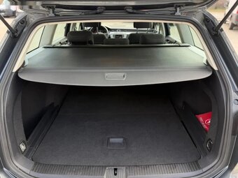 Volkswagen Passat - 6