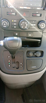 Kia Carnival Camper - 6