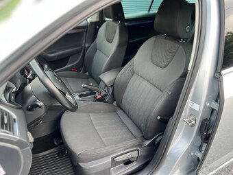 ŠKODA OCTAVIA III FACE 1.6 TDI 81KW ELEGANCE TAŽNÉ FULL LED - 6