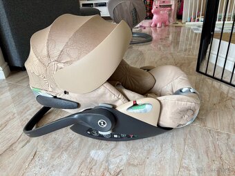 CYBEX Cloud T i-Size (0-13 kg) Simply Flowers Beige Platin - 6
