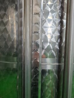 Nerezové tanky na výrobu nápojů 5000L - 6