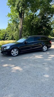 Mercedes-Benz E220 - 6