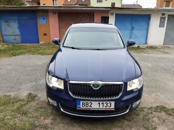 Skoda superb 2.0 125 kW 2009 - 6