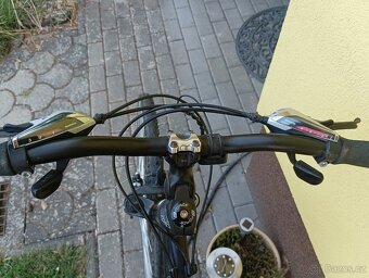 Trekové kolo Author Stratos - 6