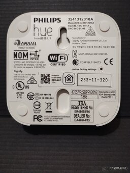 Chytré žárovky RGB Philips Hue E27 + nový Bridge - 6