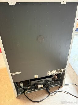Lednice s mrazákem Amica - 6