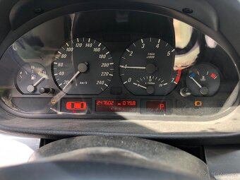 2001 BMW 320Ci Coupe Automat - 6
