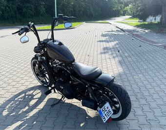 Harley Davidson Sportster XL 883 Iron - 6