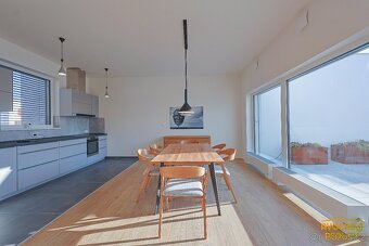 Luxusní byt 3+kk s vlastní zahrádkou - 6