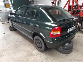Opel Astra G 1999 HB 1,6 Ecotec KRASNA - DILY - 6