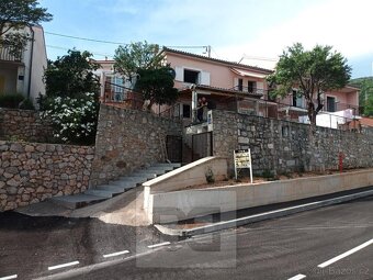 Prodej apartmánového domu v obci Senj v Chorvatsku - 6