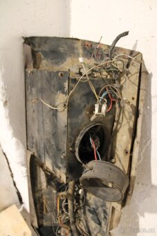 Zetor 7211 střešní panel topení - 6