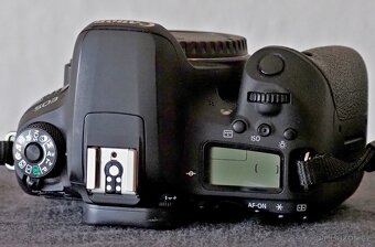 CANON - 6