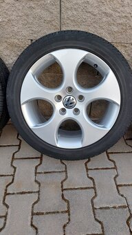 Alu kola 5x112 r17 originál vw Golf V GTI letní pneu - 6