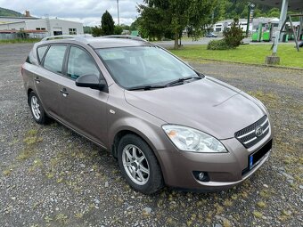 Kia Ceed 1.6 CRDi 85kw, 2007, ČR - 6