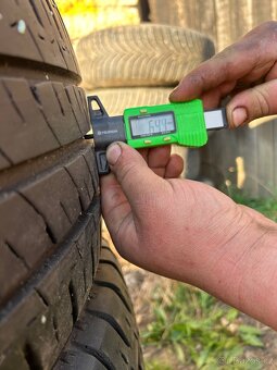 Prodám 4x letní Michelin 235/65 R16 C - 6