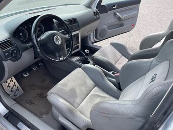 Volkswagen Golf mk4 r32 - 6