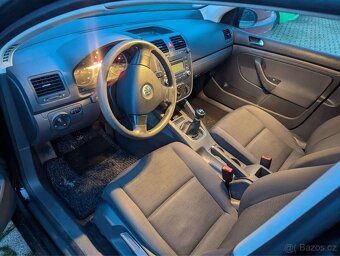Prodám Golf V - 6