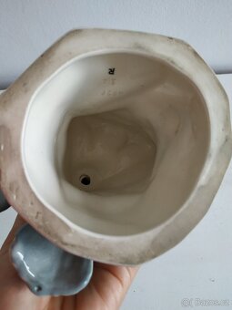 Porcelánová plastika sokola – Eichwald Dubí, značení 8326 14 - 6
