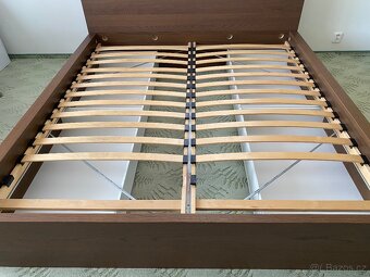 Postel Ikea Malm 180 x 200 - 6