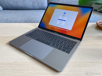 ZÁNOVNÍ Apple MacBook Pro 13" Space Gray 128GB + ZÁRUKA - 6