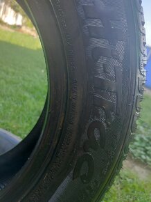 Pneu Vredestein 205/60 R15 - 6