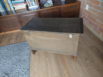 Holandská malovaná truhla - 6