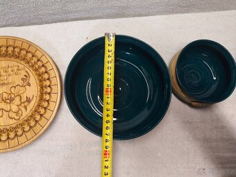 Sada keramických misek + ozdobný talíř. - 6