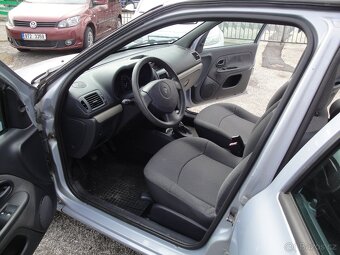 Prodám Renault Clio 1.2i,43kw - 6