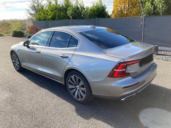 Volvo S60 B5 AWD 8AT inscription 8/2021 záruka 8/2026 - 6