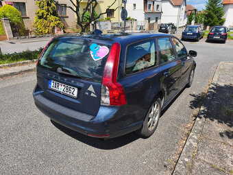 Volvo V50 2.4 D5 132kW Autoklima Alu Xen - 6