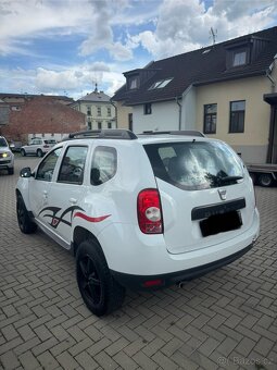 Dacia Duster 1.6 - 6