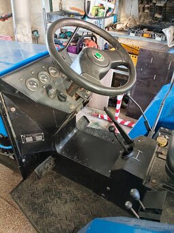 Malotraktor s vlekem - 6