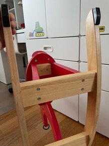 Houpací kůň sob/los dřevěný červený IKEA - 6