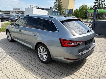 Škoda Superb 2.0 TDi,tažné ,výhřev skla,panorama - 6